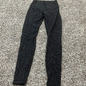 camo lululemon leggings